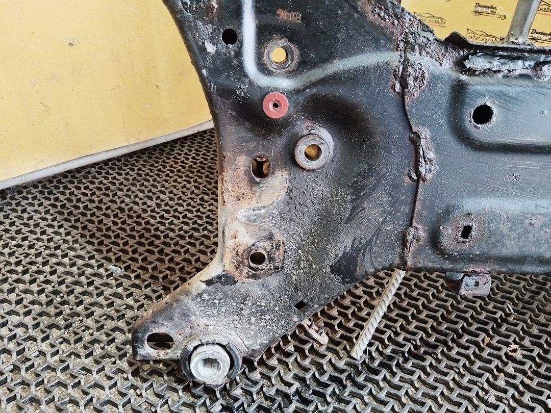 Балка подвески передняя (подрамник) 0Z6C3U Volvo XC70 undefined