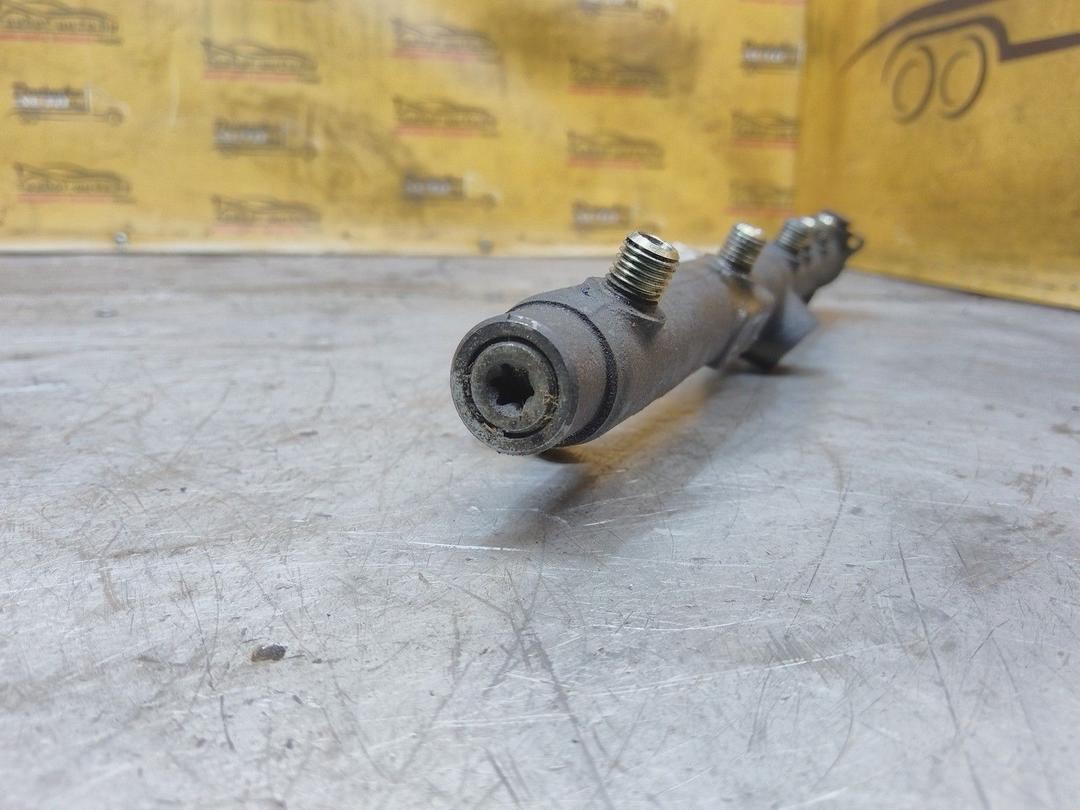 Топливная рампа J58971 Hyundai Trajet - Фото 4