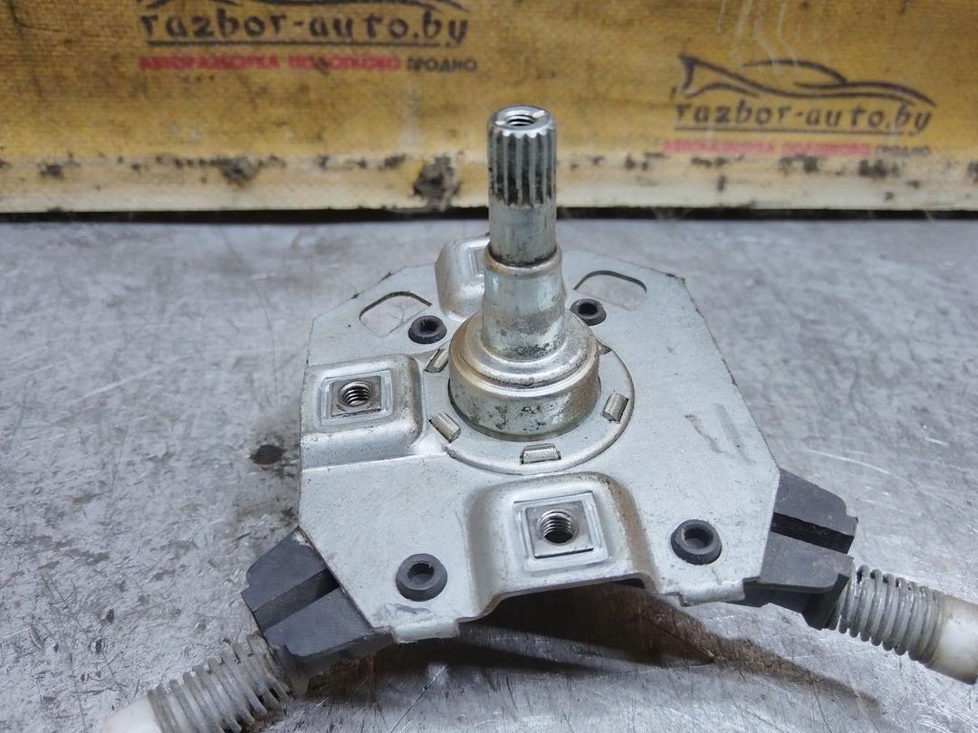 Стеклоподъемник передний правый 0W1VO4 Audi 100 купить