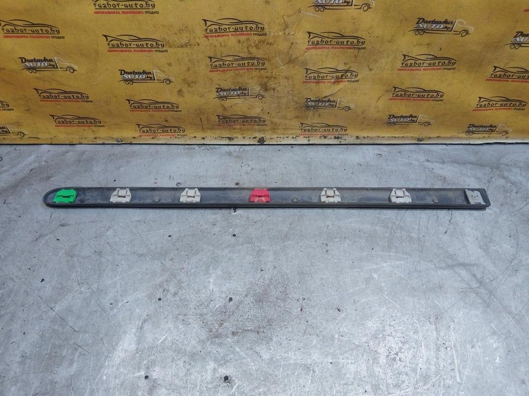 Молдинг двери задней правой FGJX50 Renault Laguna купить