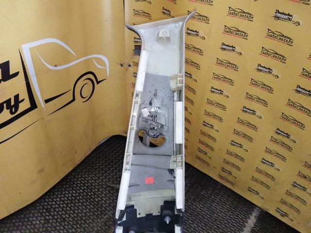 Обшивка стойки центральной левой UI7XQ6 BMW X5 E53 купить с доставкой