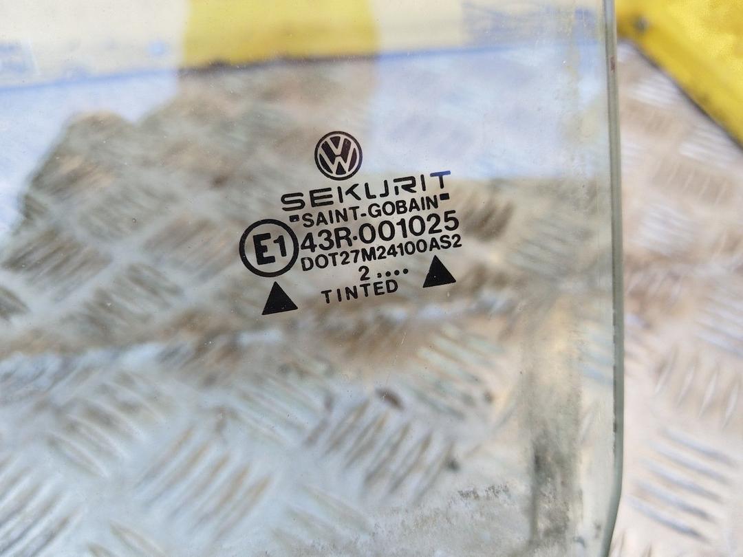 Стекло двери задней левой 5HZCCG Volkswagen Passat купить