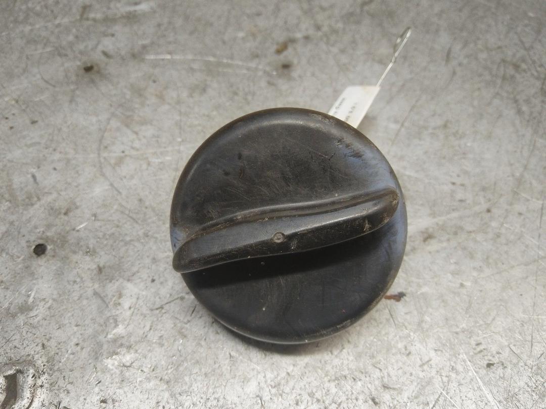 Крышка топливного бака 03G823 Peugeot 406 - Фото 1