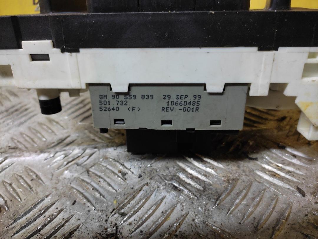 Блок управления печки/климат-контроля 0OENCB Opel Astra купить с доставкой