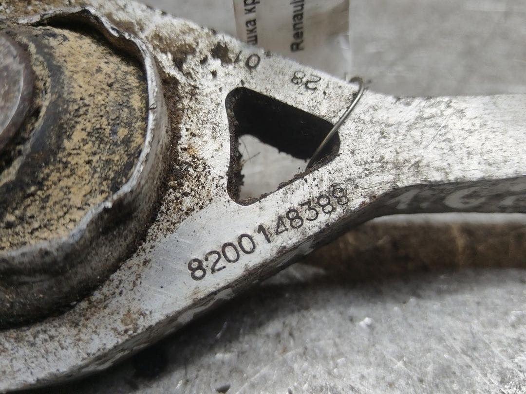 Подушка крепления двигателя YGHF32 Renault Megane купить в магазине запчастей бу