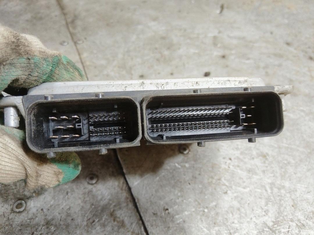 Блок управления двигателем 8MI4ER Seat Toledo купить в магазине запчастей бу