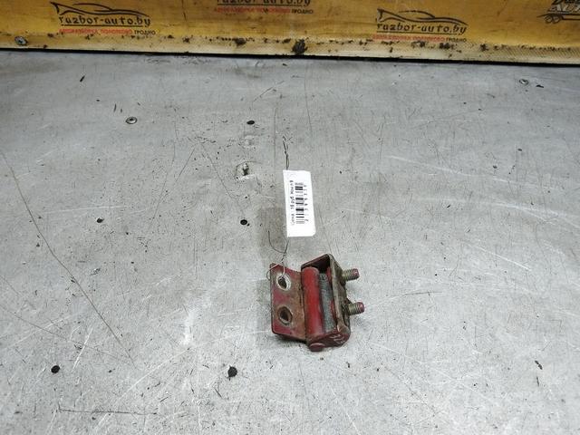 Петля крышки багажника L8MALR Mazda 323 - Фото 3