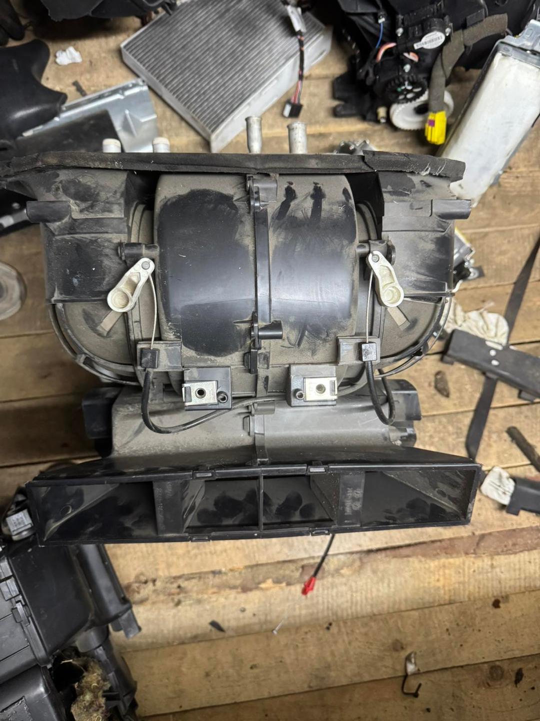 Корпус отопителя (печки) DD3061 Ford Fusion купить с доставкой