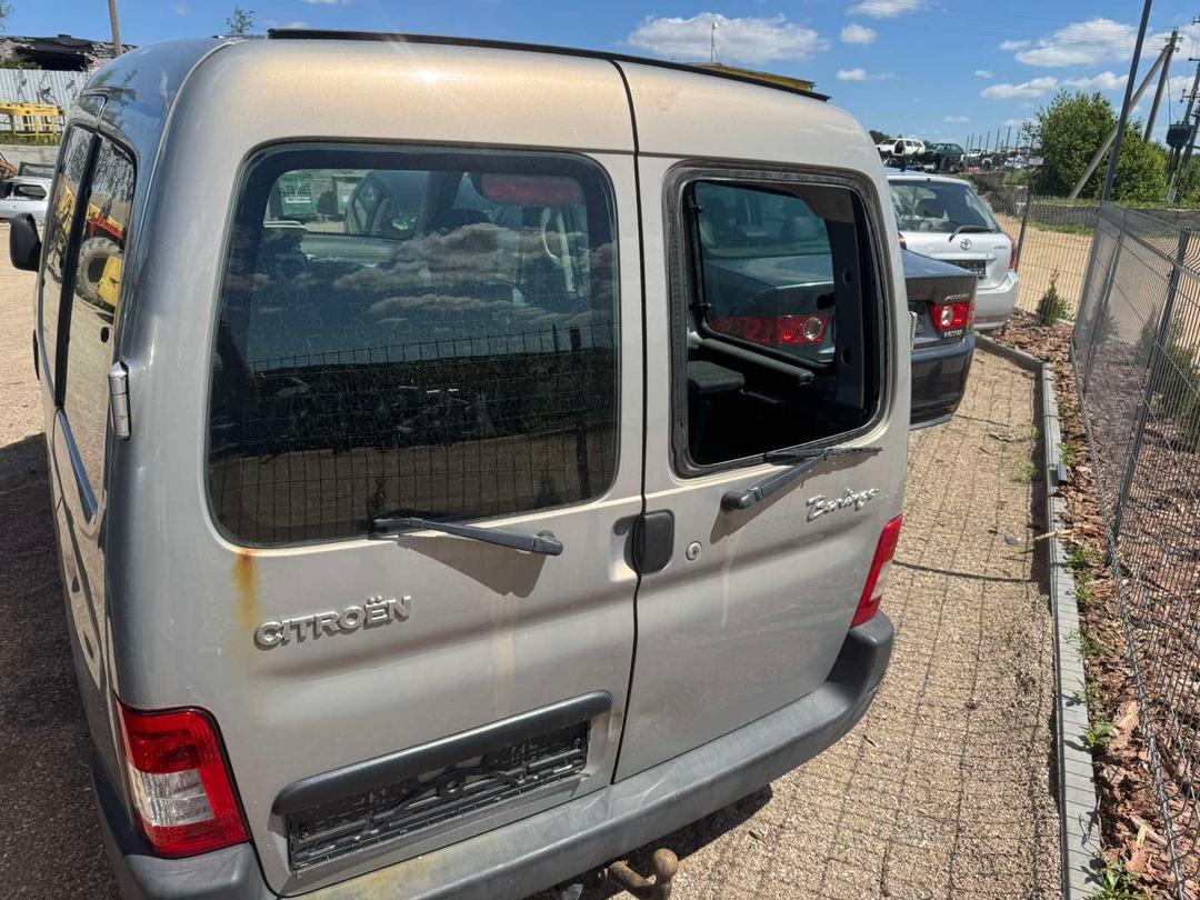 Дверь задняя распашная правая 290HWW Citroen Berlingo