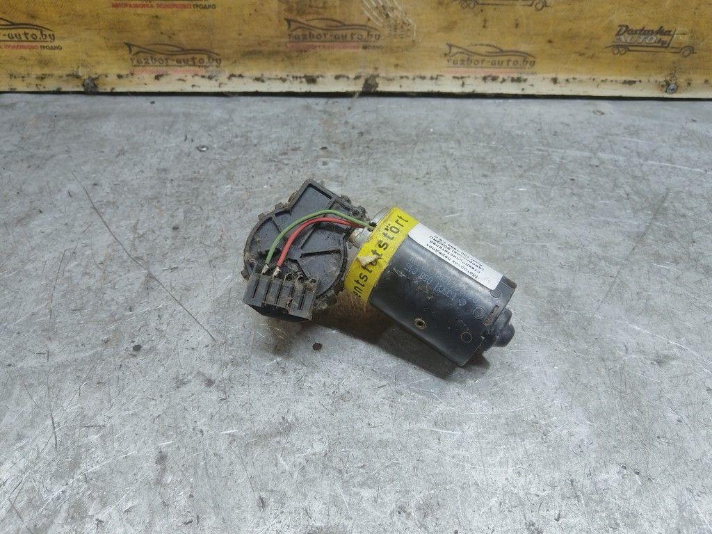 Моторчик передних стеклоочистителей (дворников) SQN2RD Audi 100 - Фото 1