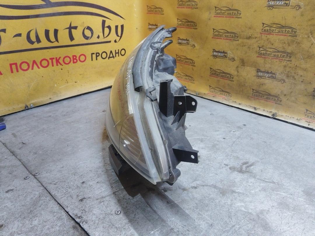 Фара правая 92YRXZ Mitsubishi Grandis undefined