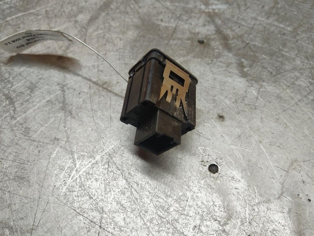 Кнопка корректора фар WULXOB Volkswagen Passat - Фото 3