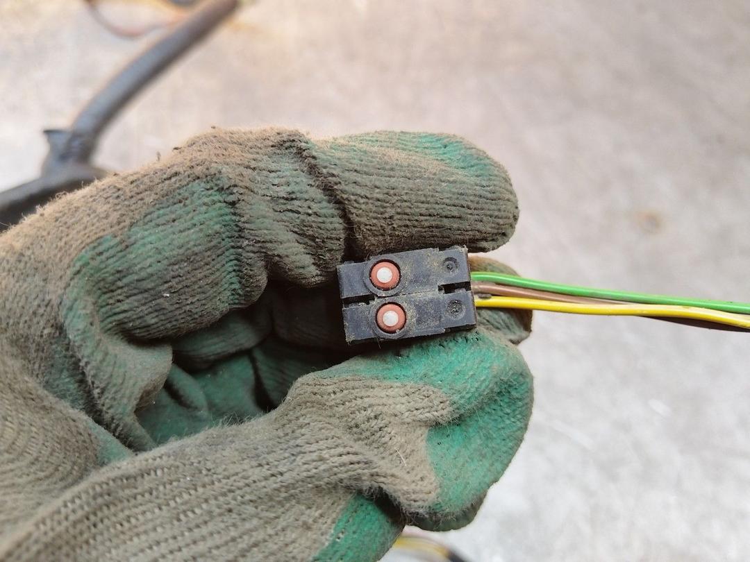 Проводка двери передней левой ME89FK Volvo S40 - Фото 8