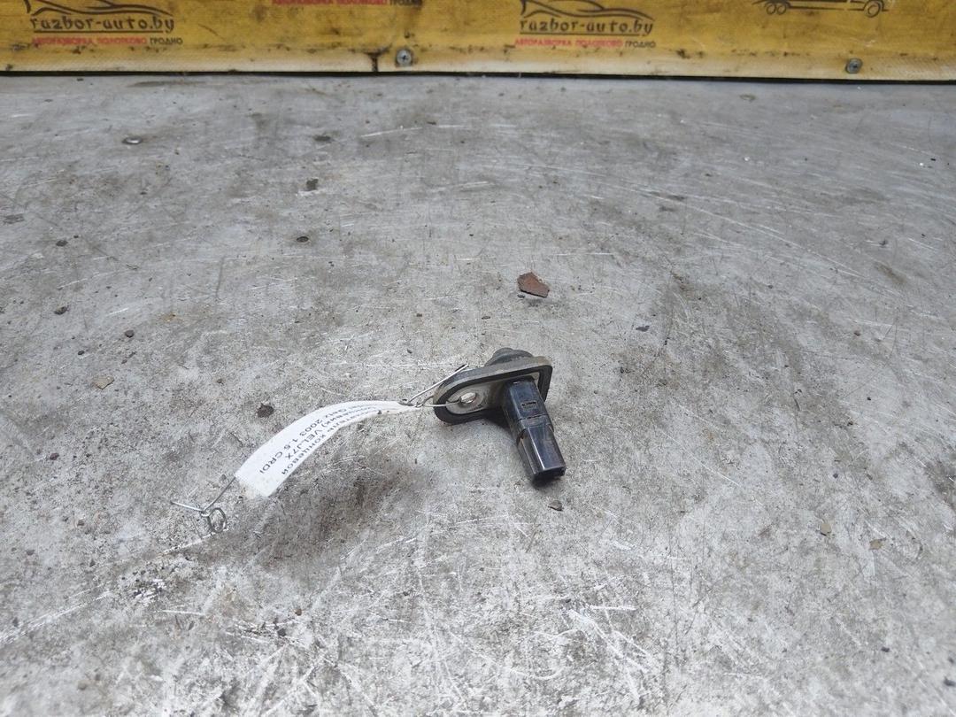 Выключатель концевой (концевик) VELJ7X Hyundai Getz купить на авторазборке