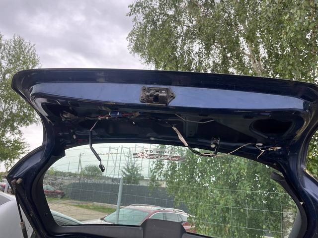 Замок багажника Q76BSH Toyota Corolla купить с доставкой
