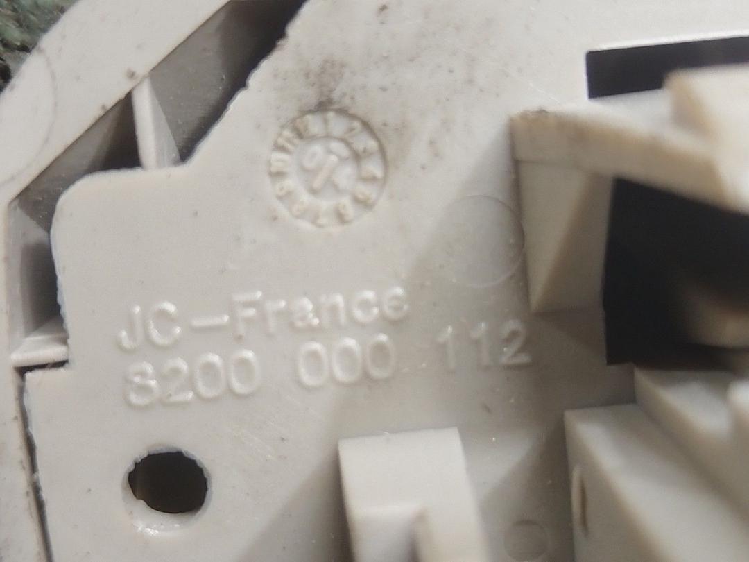 Крепление (крючок) солнцезащитного козырька Y8LVT8 Renault Laguna - Фото 4