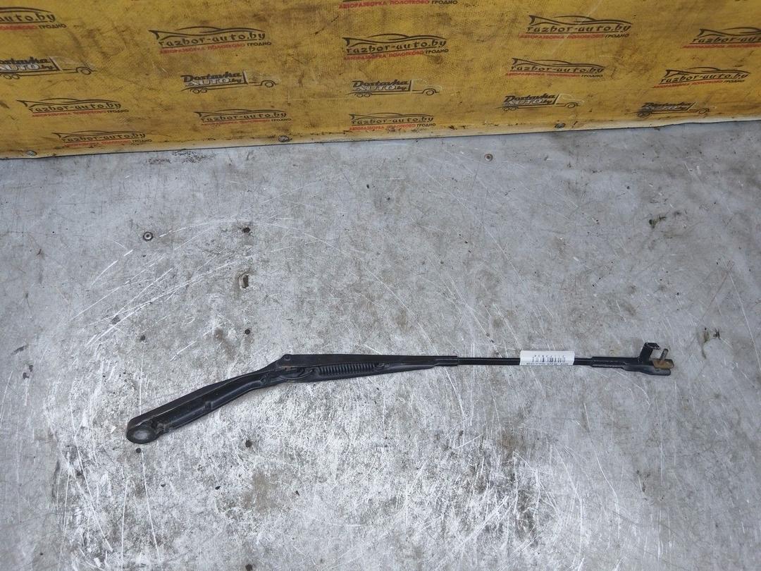 Щеткодержатель (поводок стеклоочистителя, дворник) GU5Y5B Volkswagen Polo undefined