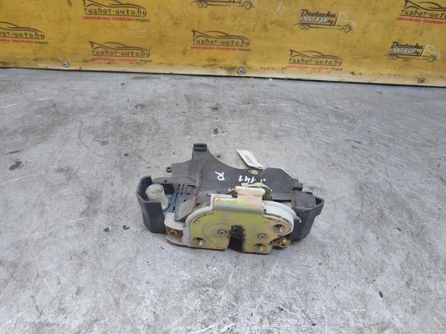 Замок двери передней правой J9ZK4K Mitsubishi Colt купить