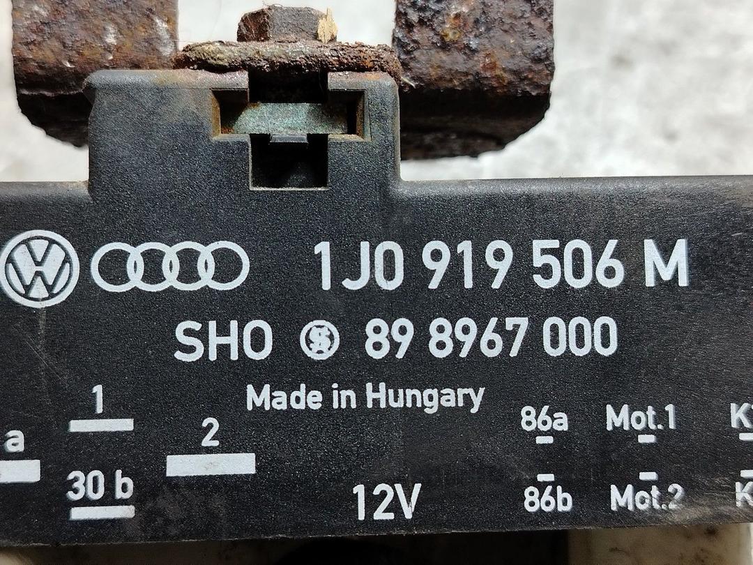 Блок управления вентилятором радиатора LW0303 Volkswagen Polo - Фото 4