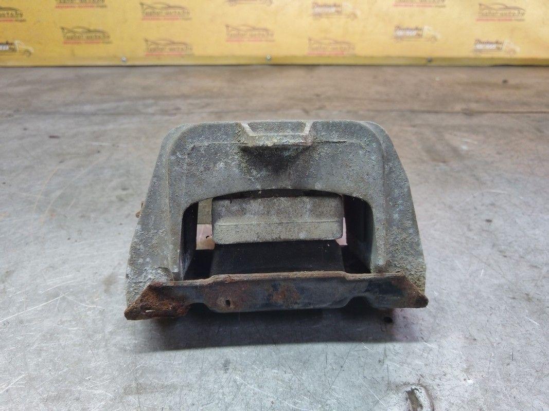 Подушка крепления КПП 8GN8TH Ford Galaxy купить с доставкой