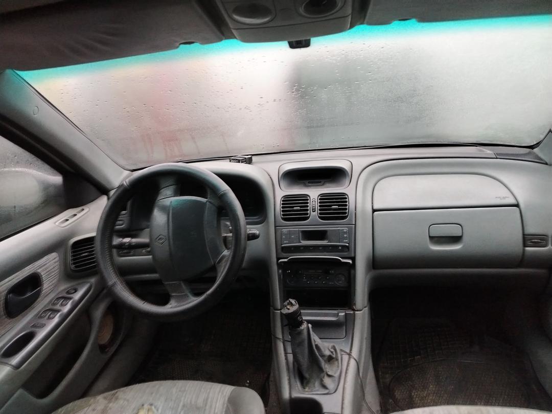 Щиток приборов (приборная панель) 43WH89 Renault Laguna