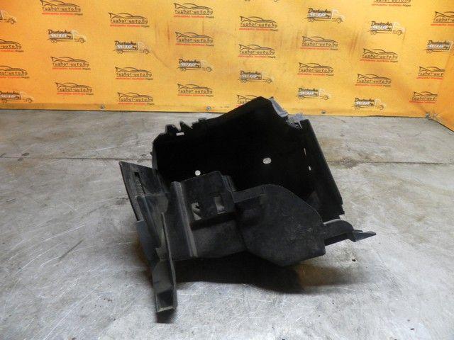 Короб предохранителей WO1ST7 Renault Scenic купить в магазине запчастей бу