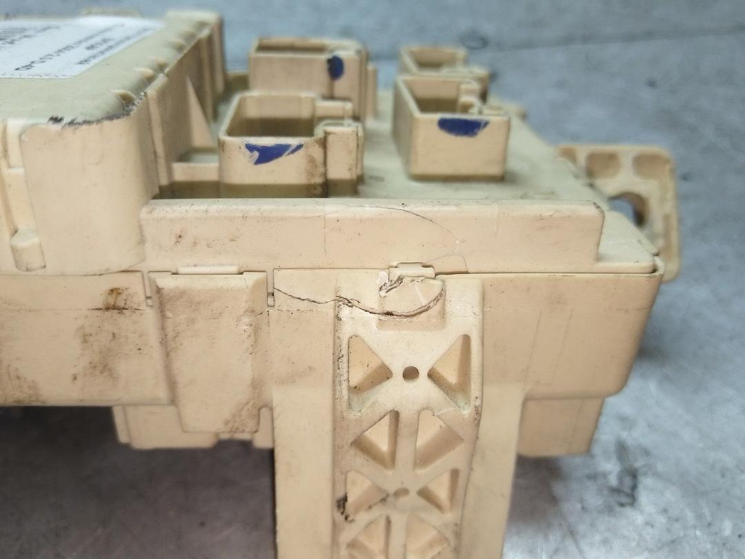 Блок предохранителей EP5O9P Toyota Avensis - Фото 4