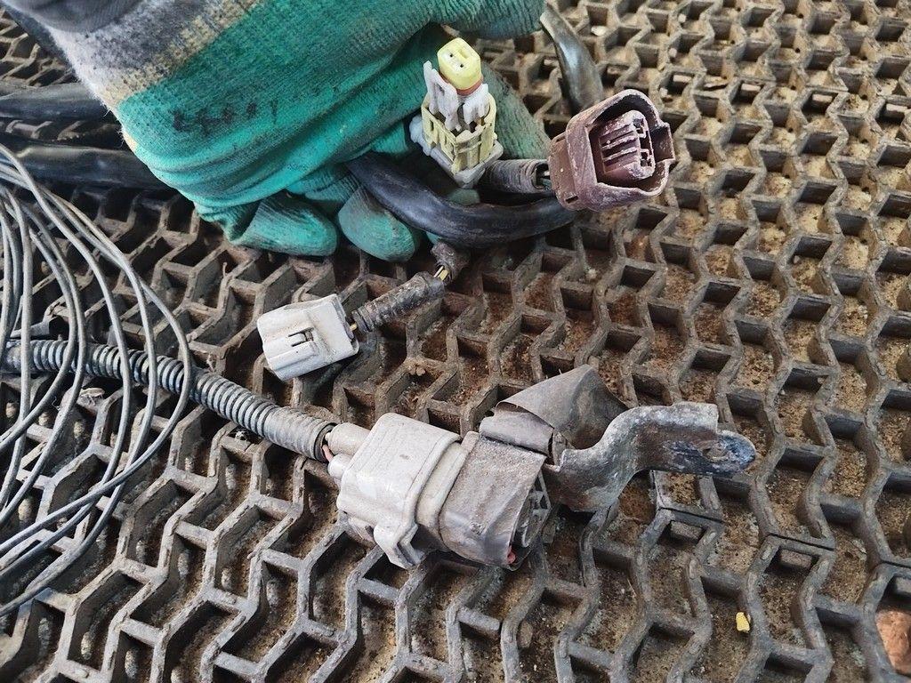 Проводка (коса) парктроников RE0TOH Toyota Corolla Verso - Фото 8