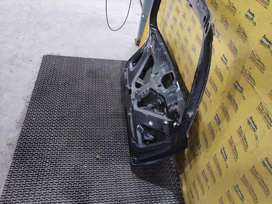 Крышка багажника (дверь 3-5) 3V1CYZ Toyota Avensis undefined