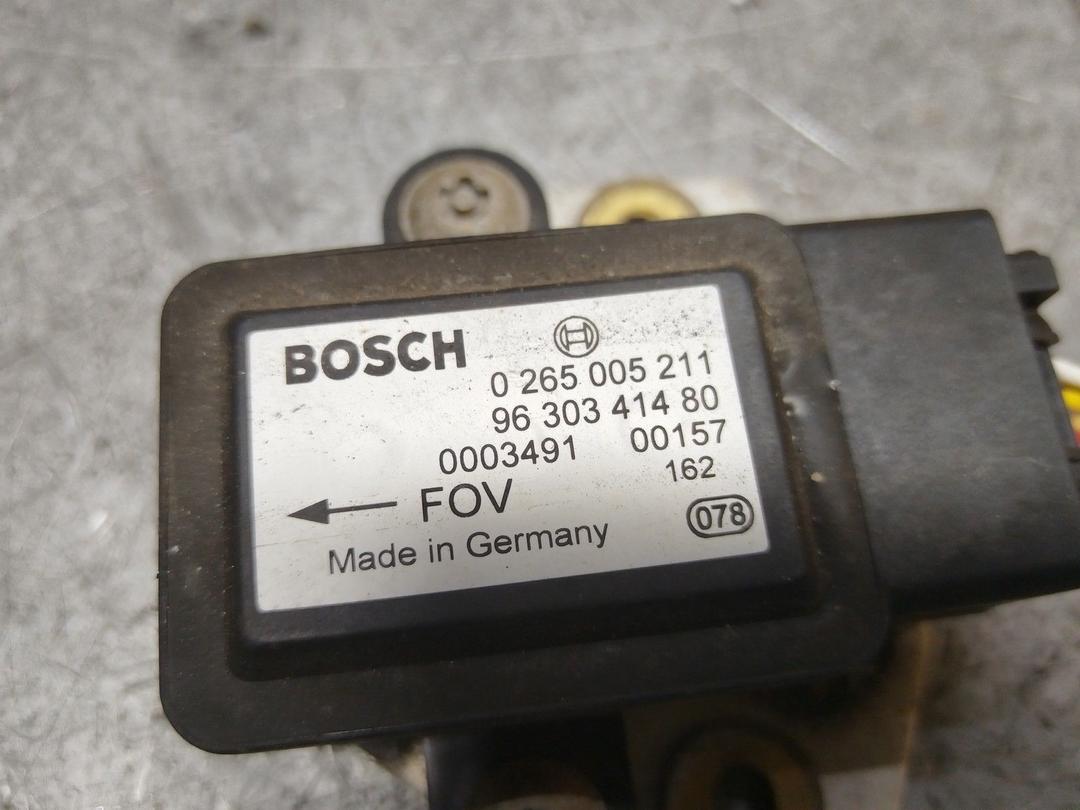 Датчик ускорения G50AI5 Peugeot 406 - Фото 3