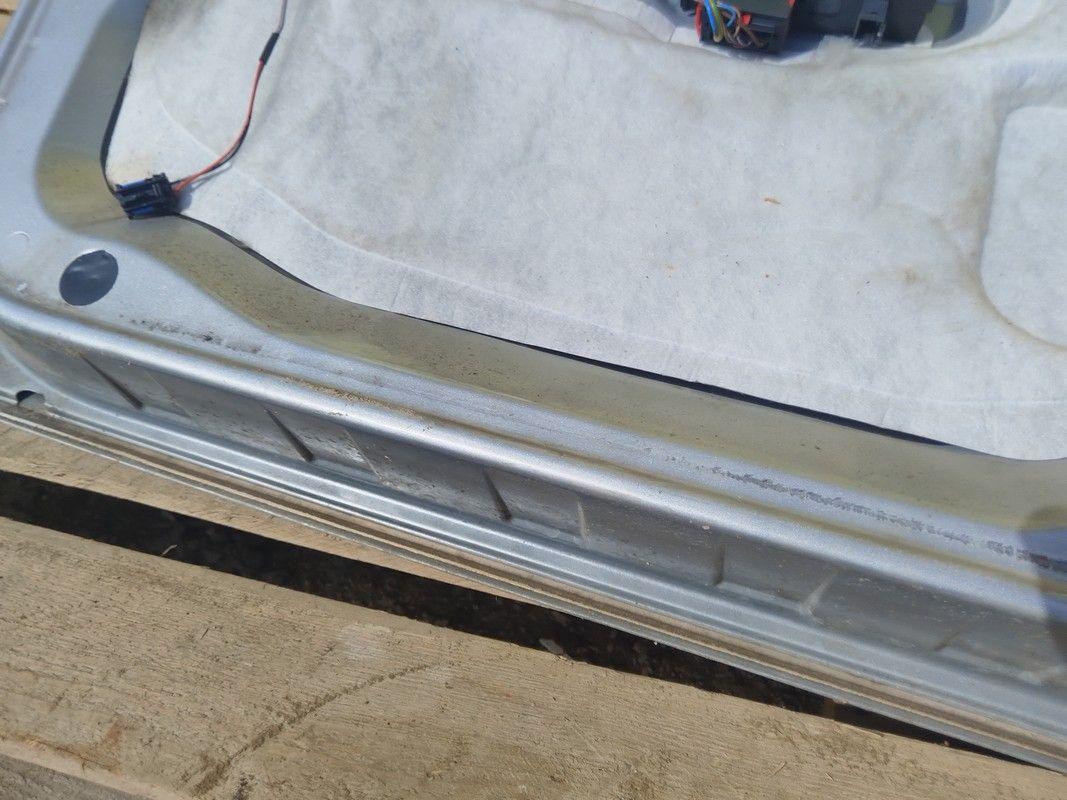 Дверь передняя правая MO38L5 Peugeot 307 купить с доставкой. Огромный выбор запчастей и марок авто. У нас есть практически все.