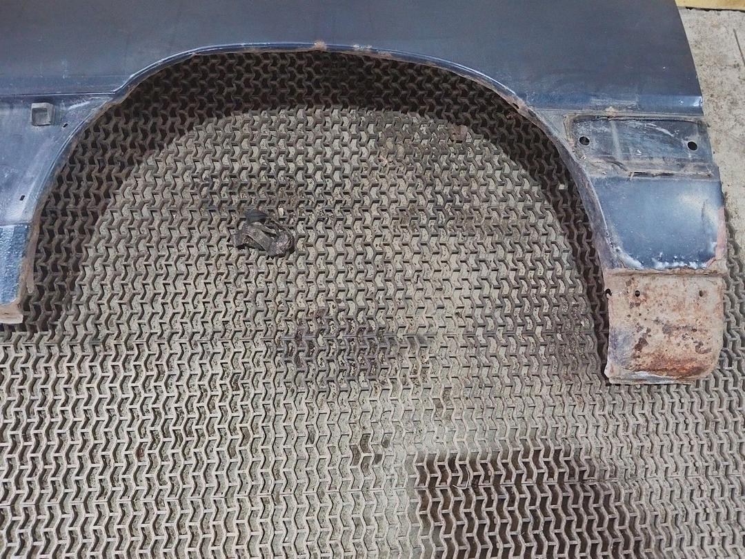 Крыло переднее левое UAZZFN Audi 100 купить с доставкой