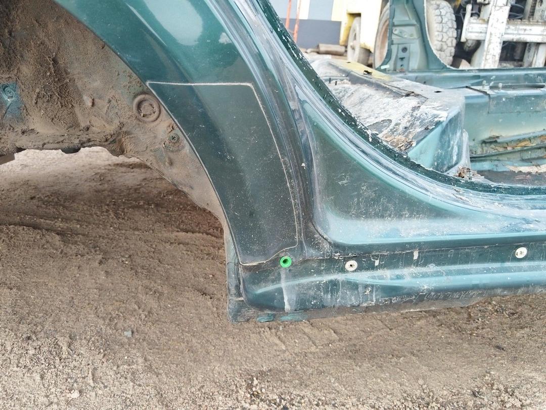 Крыло заднее правое P2G055 Volkswagen Passat купить