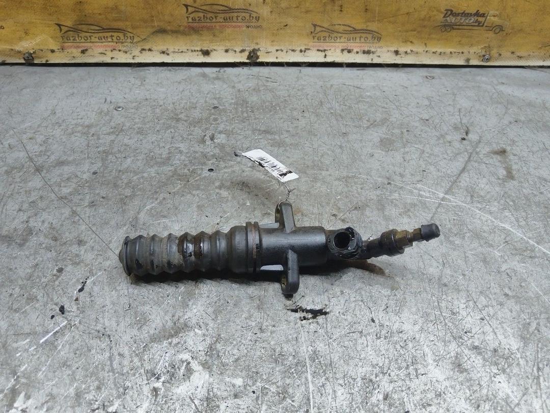 Цилиндр сцепления главный Y4BH8N Peugeot 406 - Фото 4