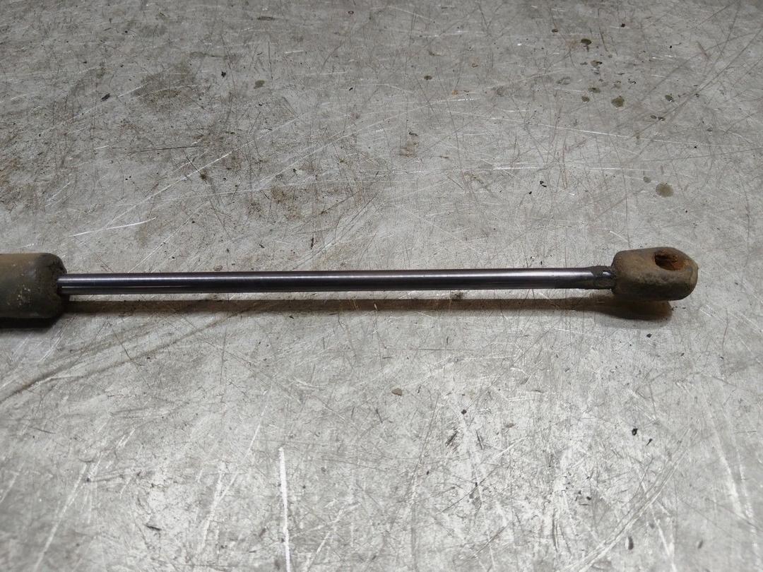 Амортизатор крышки багажника (3-5 двери) 8908BT Opel Zafira купить