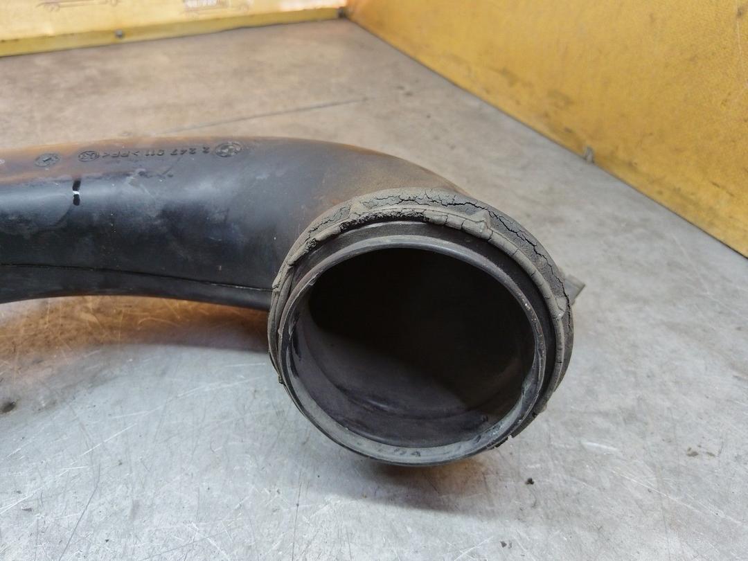 Патрубок воздушного фильтра V4269D BMW 5 E39 - Фото 2