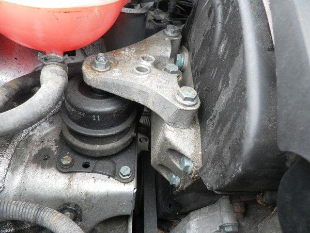 Подушка крепления двигателя OFSR3N Volkswagen Polo - Фото 2