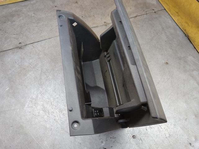 Бардачок XYWS93 Opel Meriva купить с доставкой