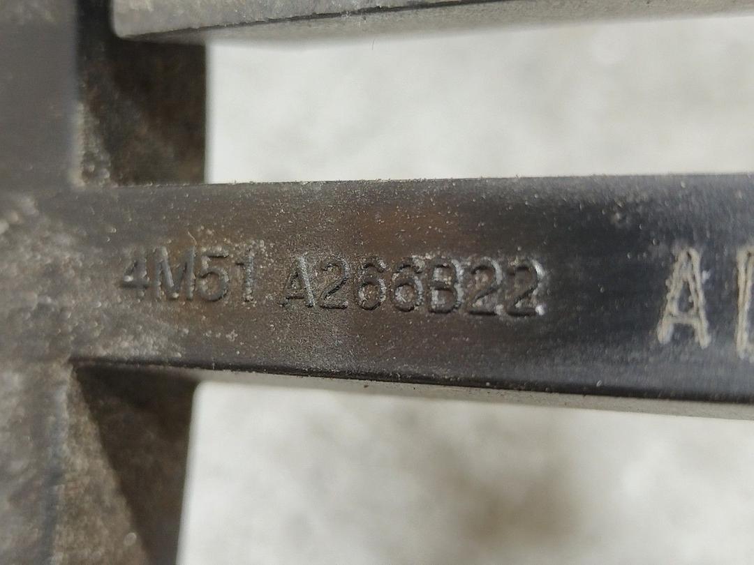 Ручка наружная задняя правая R66P9J Ford Focus - Фото 4