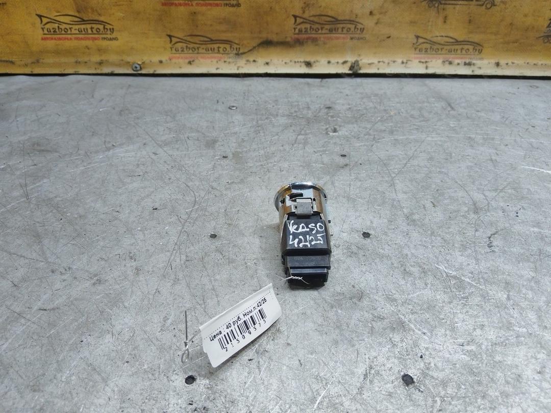 Кнопка запуска двигателя S4L04G Toyota Corolla Verso купить с доставкой