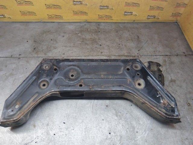 Балка подвески передняя (подрамник) HX7QVK Skoda Roomster купить в магазине запчастей бу