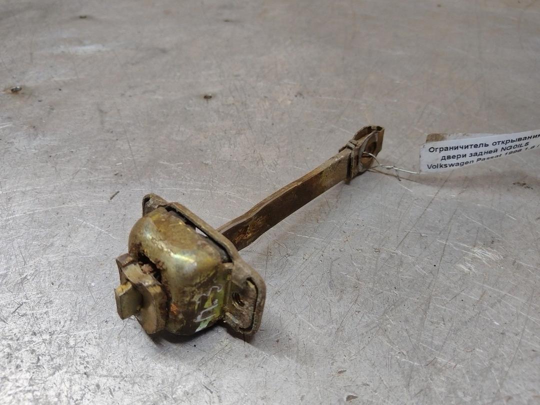 Ограничитель открывания двери задней NG0IL5 Volkswagen Passat