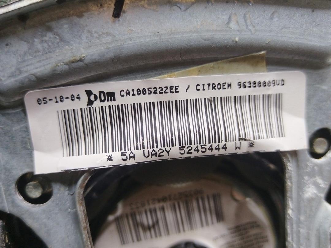 Подушка безопасности водителя FP0538 Citroen C3 купить на авторазборке