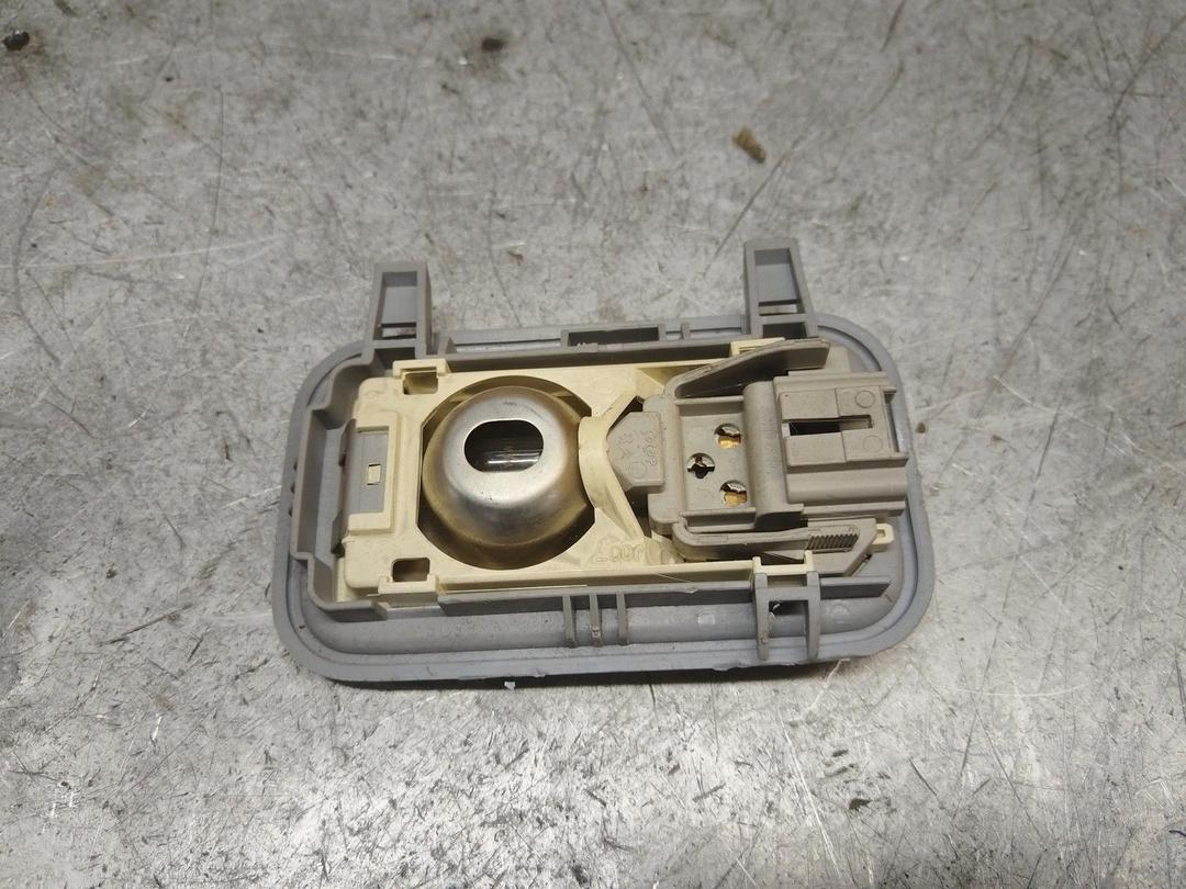 Фонарь салона (плафон) NZY9C9 Peugeot 406 - Фото 2