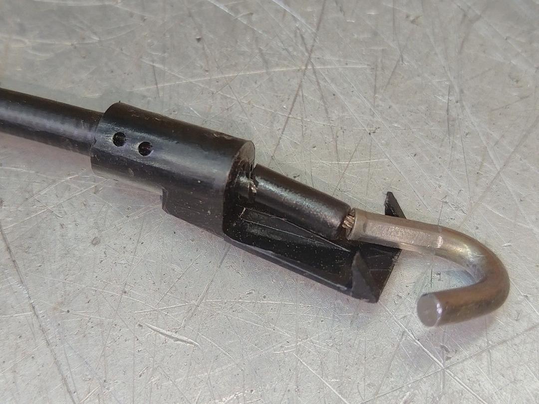 Трос двери передней DF8FAA Volkswagen Passat купить в магазине запчастей бу