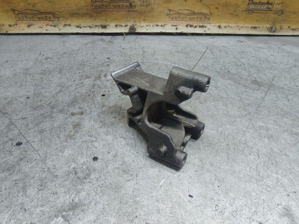 Кронштейн топливного фильтра F95LVT Peugeot 607 - Фото 1