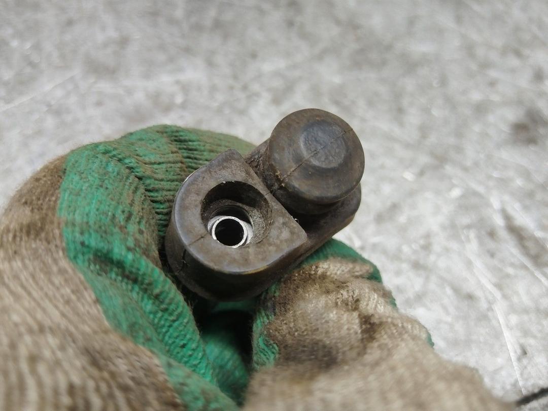 Выключатель концевой (концевик) 6WI7IB Subaru Forester купить на авторазборке