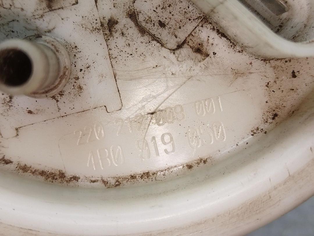 Колба в бак PJBLT3 Volkswagen Passat - Фото 3