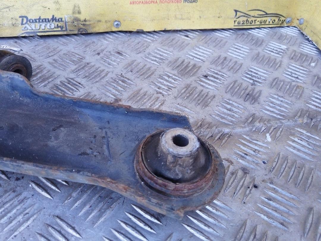 Рычаг передний правый HKTMM4 Nissan Micra undefined