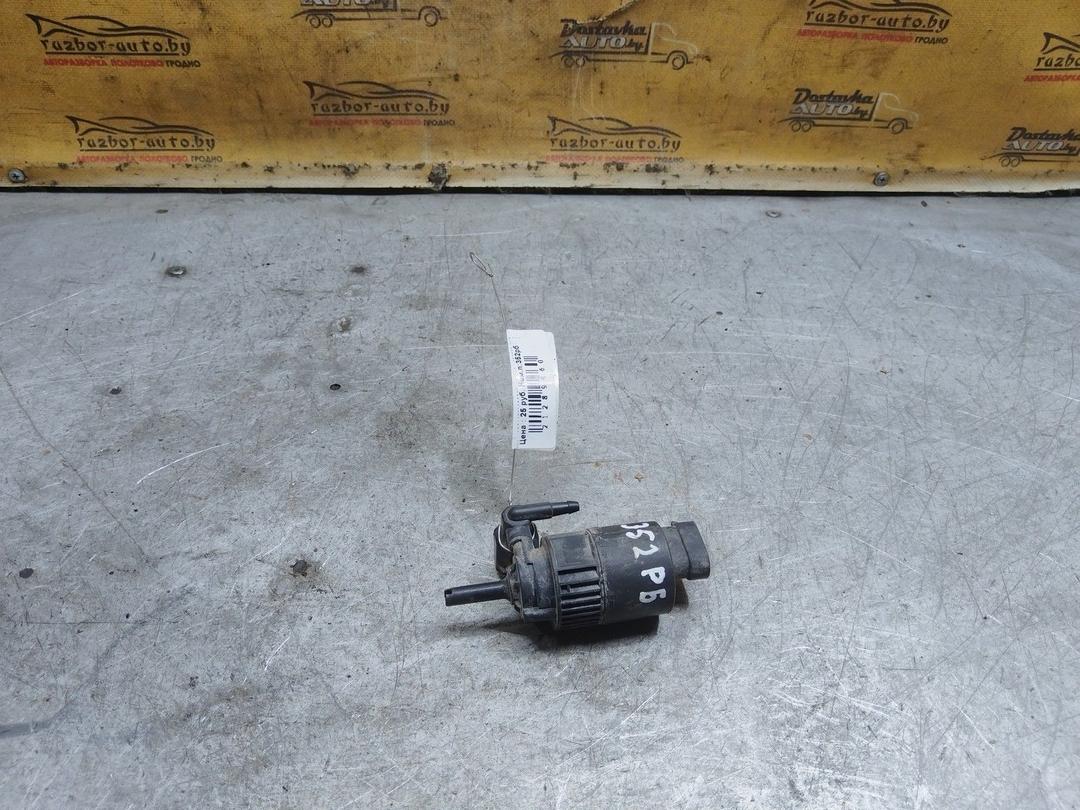 Насос (моторчик) омывателя стекла VWN9WG Renault Scenic